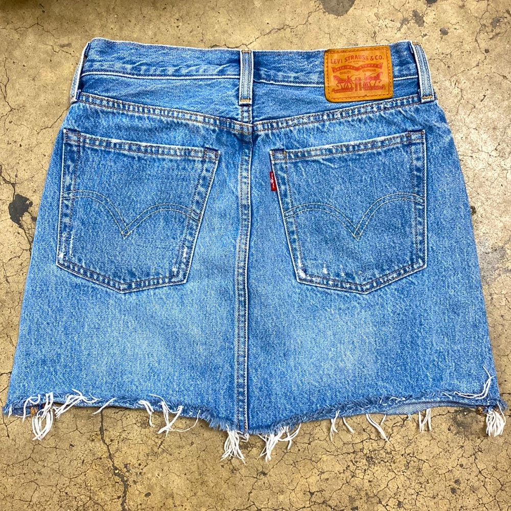 Levi’s denim skirt